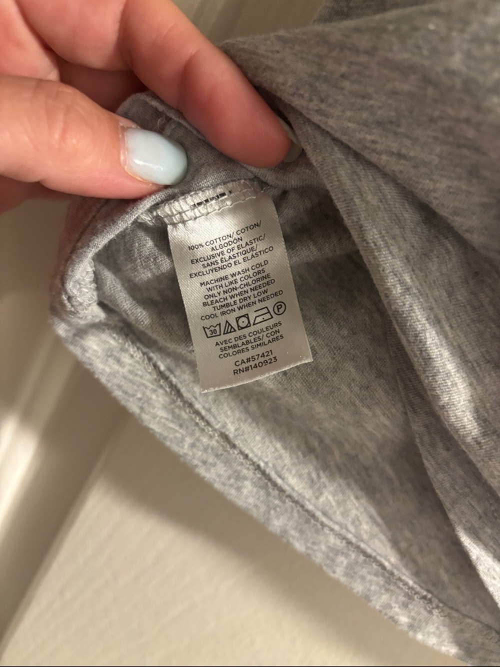 LOFT Light Gray V-Neck Cap Sleeve Tank Top - Picture 3 of 4